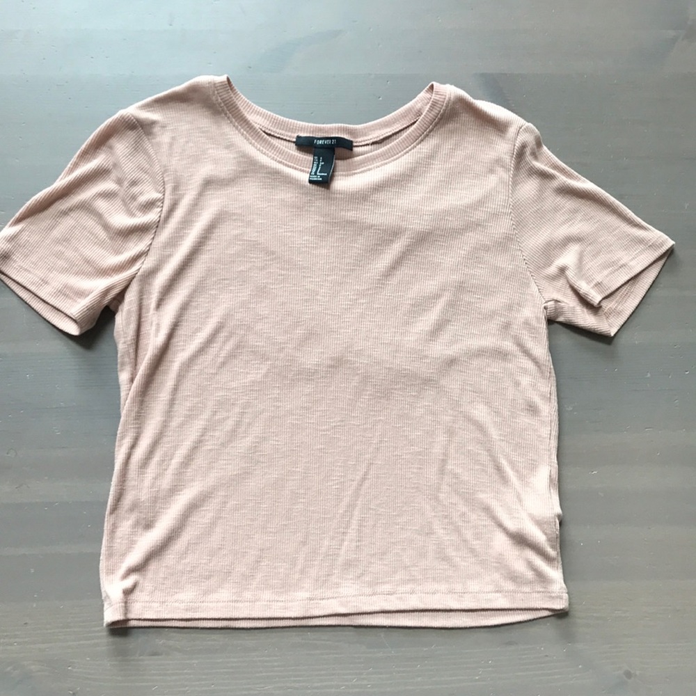 Forever 21 shirt Size Small